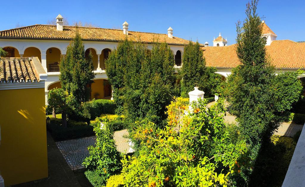 Monasterio 4*