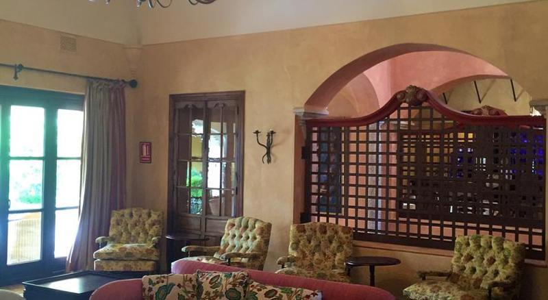Hotel Monasterio 4*